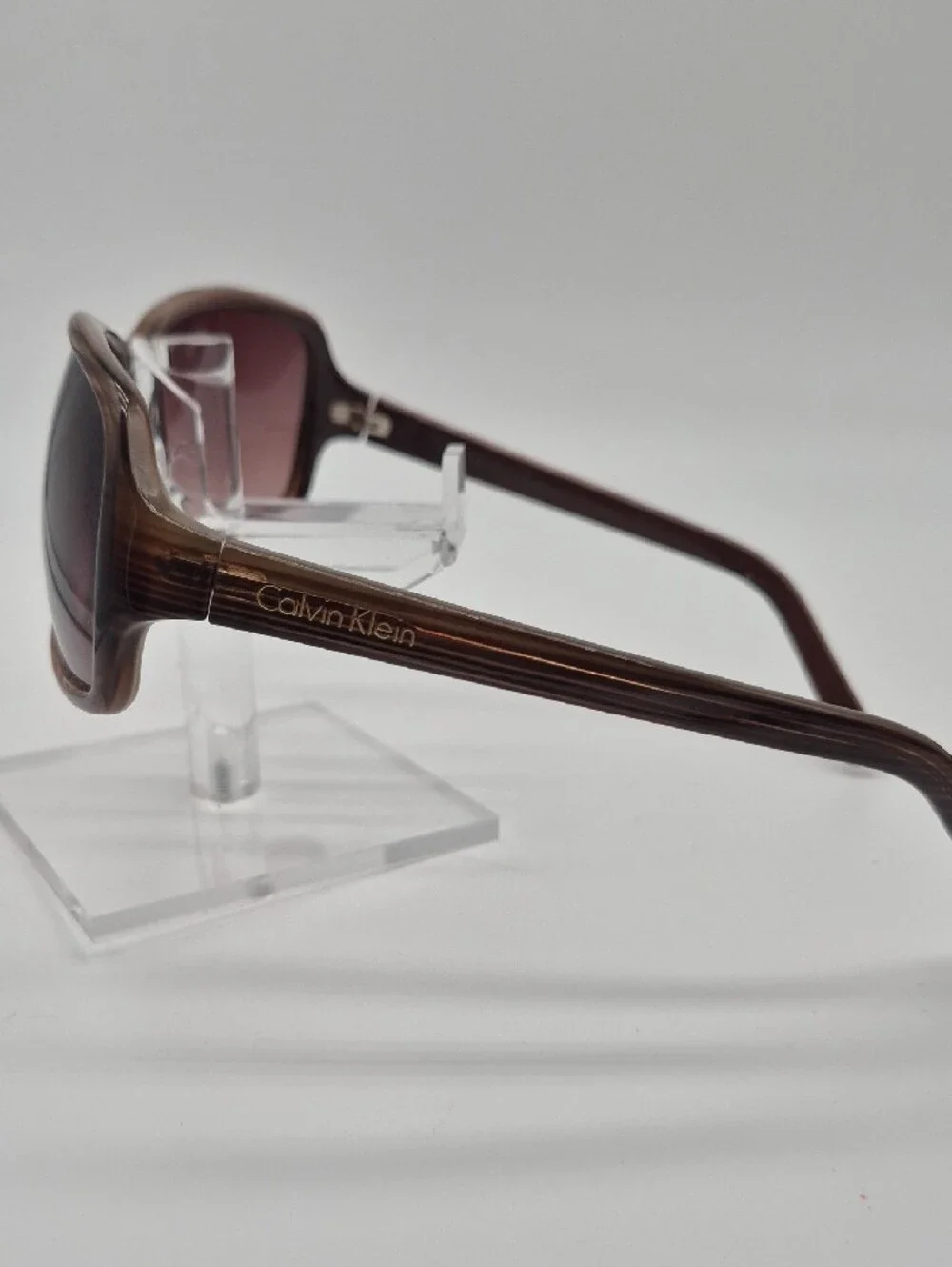 Brown Striped Wrap Sunglasses R578s-275